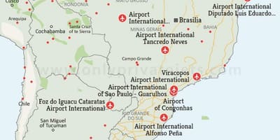 空港にブラジルの地図